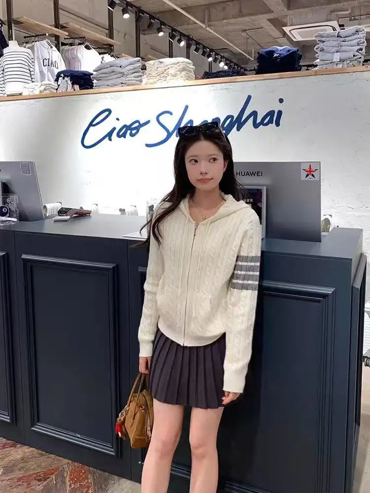 한국인기 루즈핏 꽈배기 후드 니트 가디건 상세 이미지 12