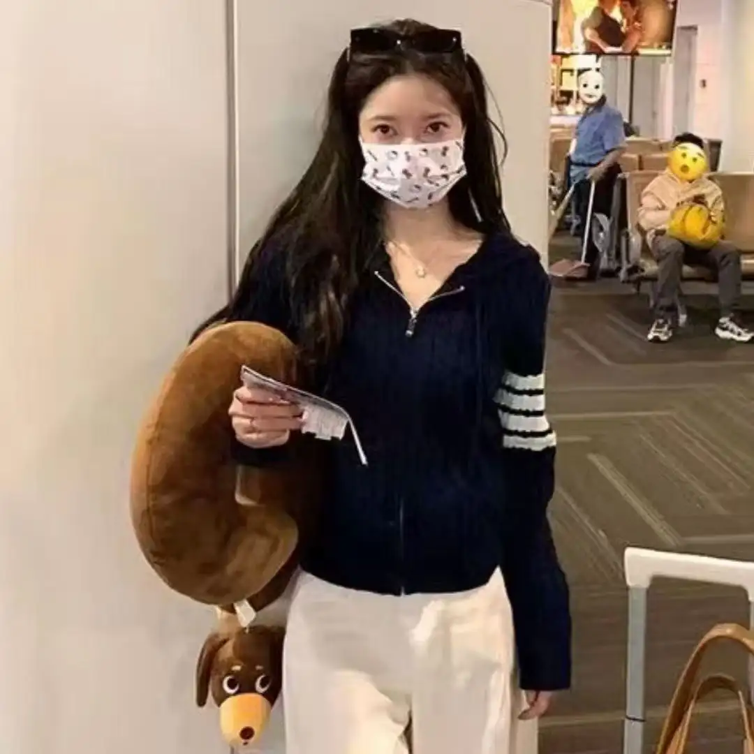 한국인기 루즈핏 꽈배기 후드 니트 가디건 상세 이미지 15
