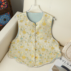 批发年轻版国风马甲复古缎面提花坎肩新中式双面穿改良唐装马夹春季女