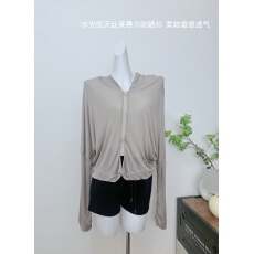 批发'水光肌防晒<b class='q'>卫衣</b>'100天丝莱赛尔柔软细腻垂感微透短款连帽短<b class='q'>卫衣</b>