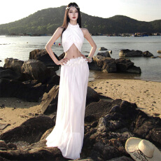 批发度假套装女气质名媛小众设计性感交叉挂脖上衣荷叶花边长裙两件套