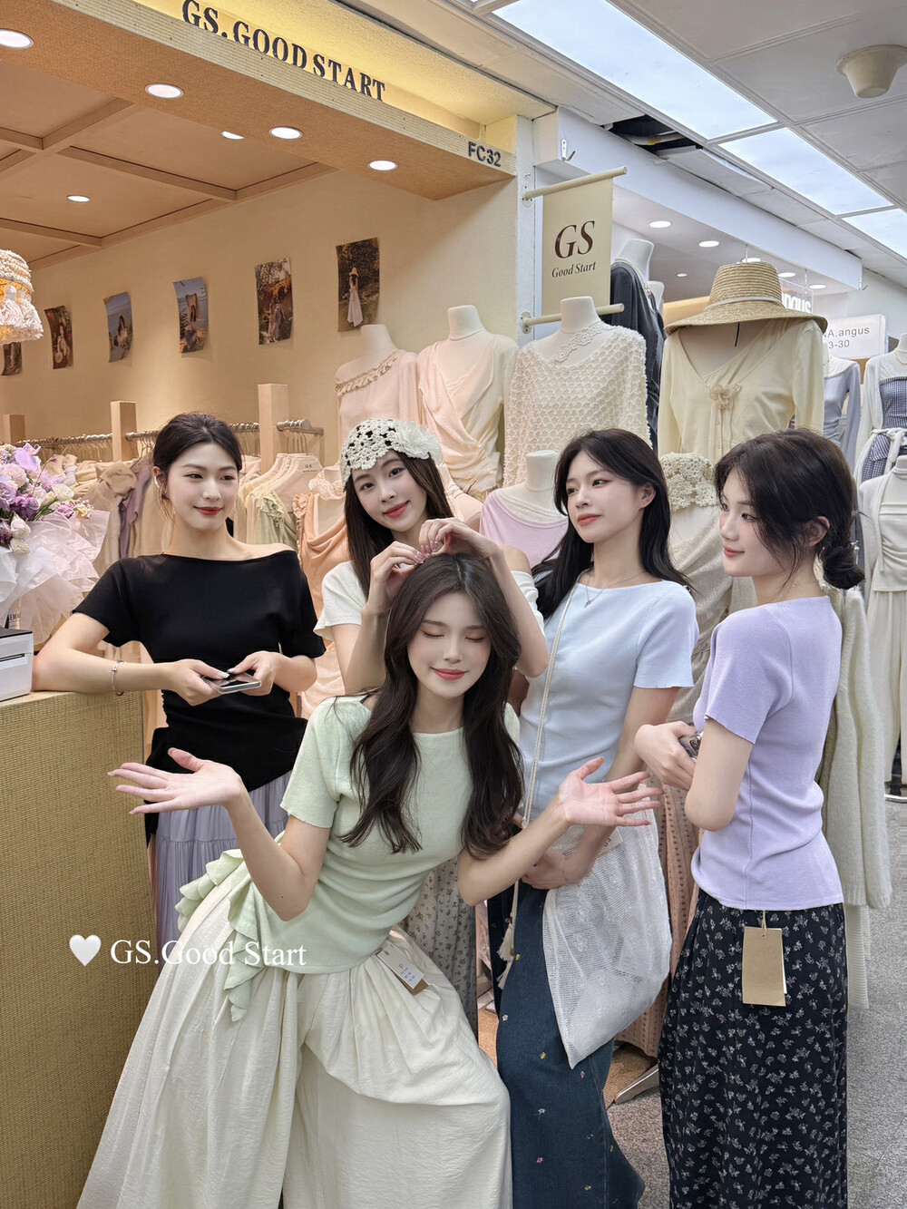 闺蜜装夏季荷叶不规则褶皱收腰设计感针织衫时尚修身显瘦小衫上衣