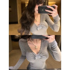 批发FuunJ 甜妮底色收腰显瘦V领抽褶双层蝴蝶结打底T恤女内搭针织上衣