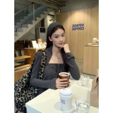 批发红人馆针织开衫女款2025新款<b class='q'>冬</b>季穿搭上衣灰色修身毛衣外套两件套