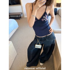 批发Ranwear'甜系特调'时髦V领拼接蕾丝边撞色绣珠<b class='q'>修身</b>显身材吊带背心