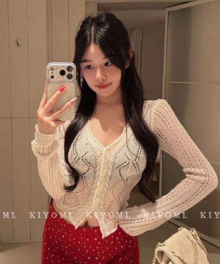kiyomi 봄 새로운 순수한 욕망 달콤함 V넥 얇은 스타일 작은 샤넬 스타일 링 그리드 홀로우 아웃 스팽글 니트 오픈 가디건 슬림해 보이는