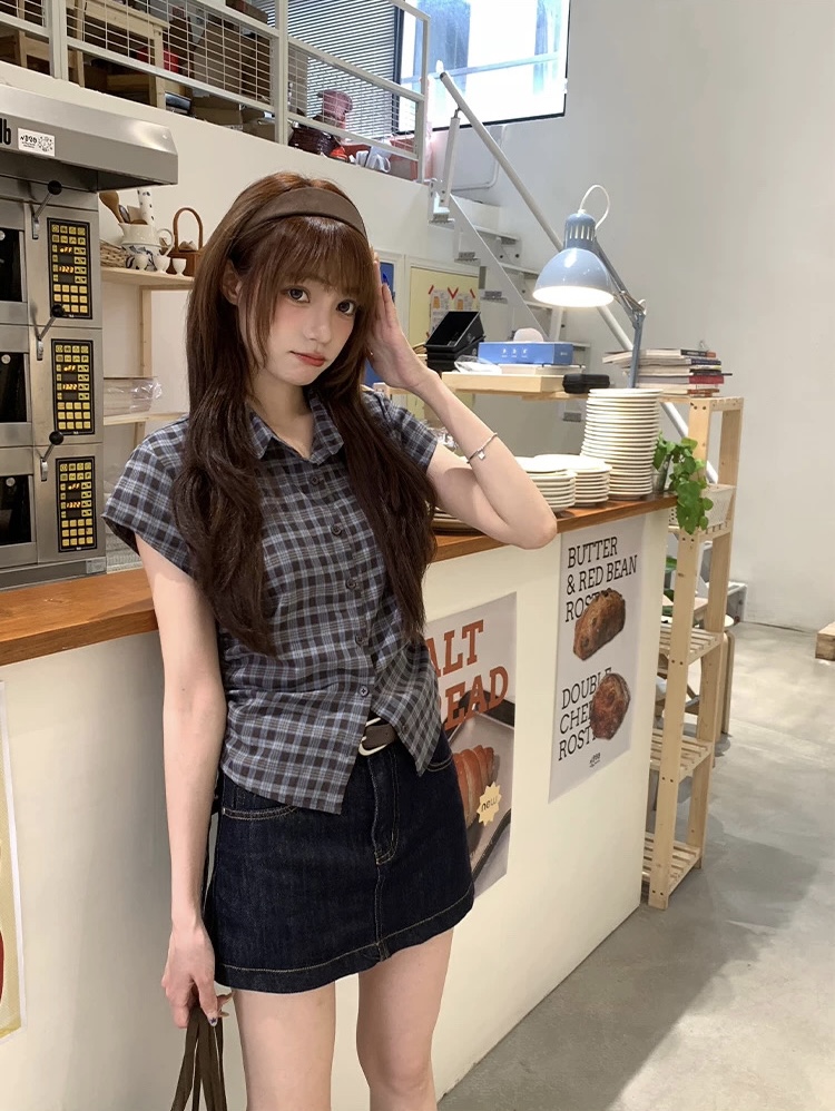 송 긍정적 인 En 파란색 POLO 칼라 반팔 체크무늬 여성 셔츠 여름 새로운 펌프 로프 허리 수축 고유 한 슈퍼 잘 생긴 맨위