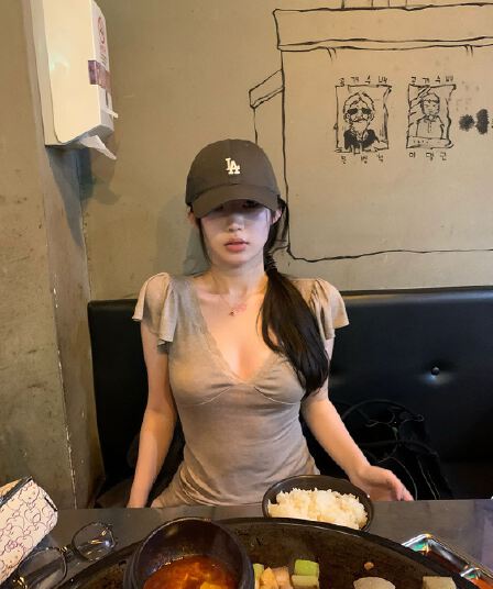 sheepland 하트 비트 사냥꾼 주간 실크 양모 작은 날다 소매 레이스 측면 반팔 티셔츠 여성 여름 허리 수축 슬림해 보이는 맨위