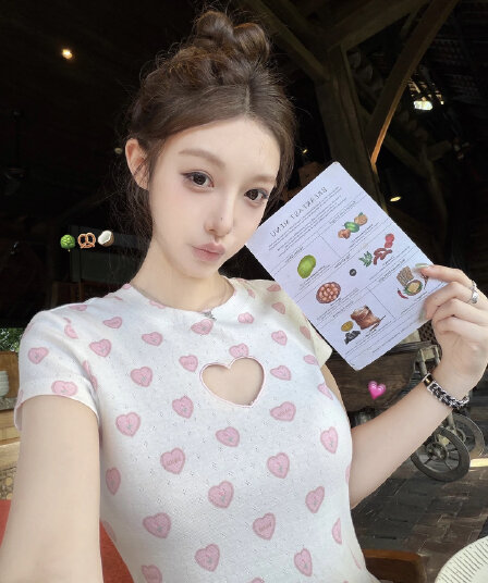 밤나무 코코아 bankelili 소녀 마음 화이트 여성 미학 작은 대중 순수한 욕망 하트 홀로우 아웃 라운드 넥 티셔츠