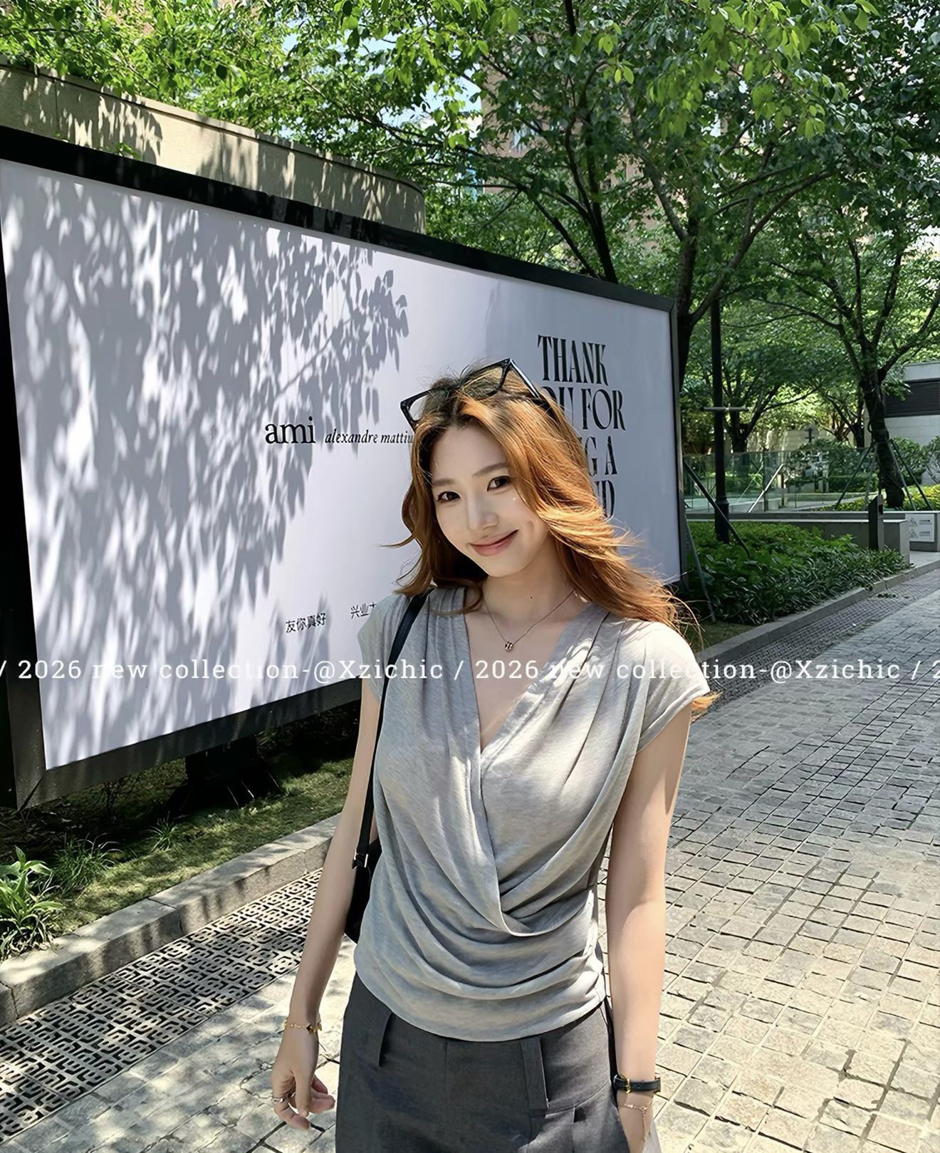 xzichic 주간 실크 깊은 v 십자가 흔들다 칼라 작은 날다 소매 티셔츠 여성 2026 여름 새로운 몸매 가꾸기 반팔 맨위