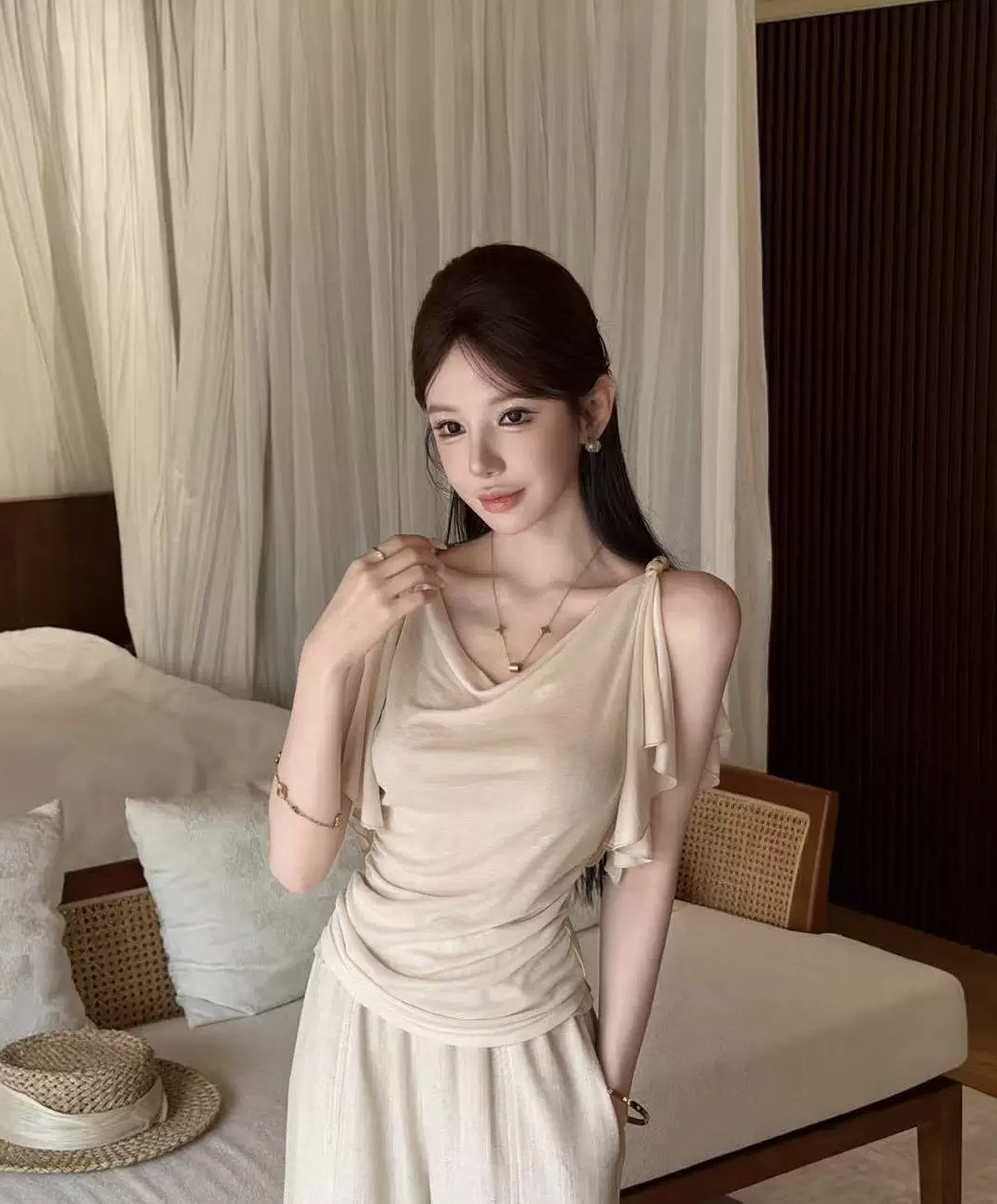 핑크색 丨 흐름 구름 청소 결점 프랑스식 부드러운 바람 쌀 살구 색상 흔들다 칼라 오프숄더 티셔츠 허리 수축 주름 프릴
