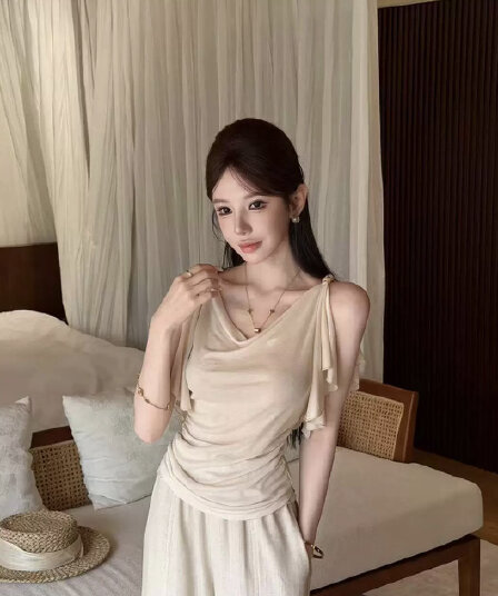 핑크색 丨 흐름 구름 청소 결점 프랑스식 부드러운 바람 쌀 살구 색상 흔들다 칼라 오프숄더 티셔츠 허리 수축 주름 프릴