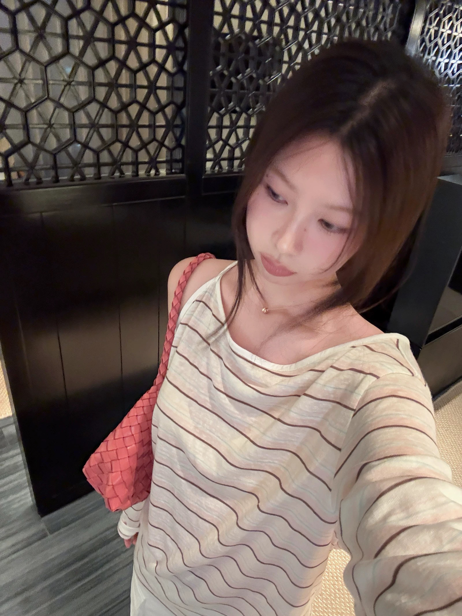 opening 직접 만든 산소 스트라이프 라이 경기 서울 슬립 작은 심장 기계 오프숄더 긴팔 티셔츠