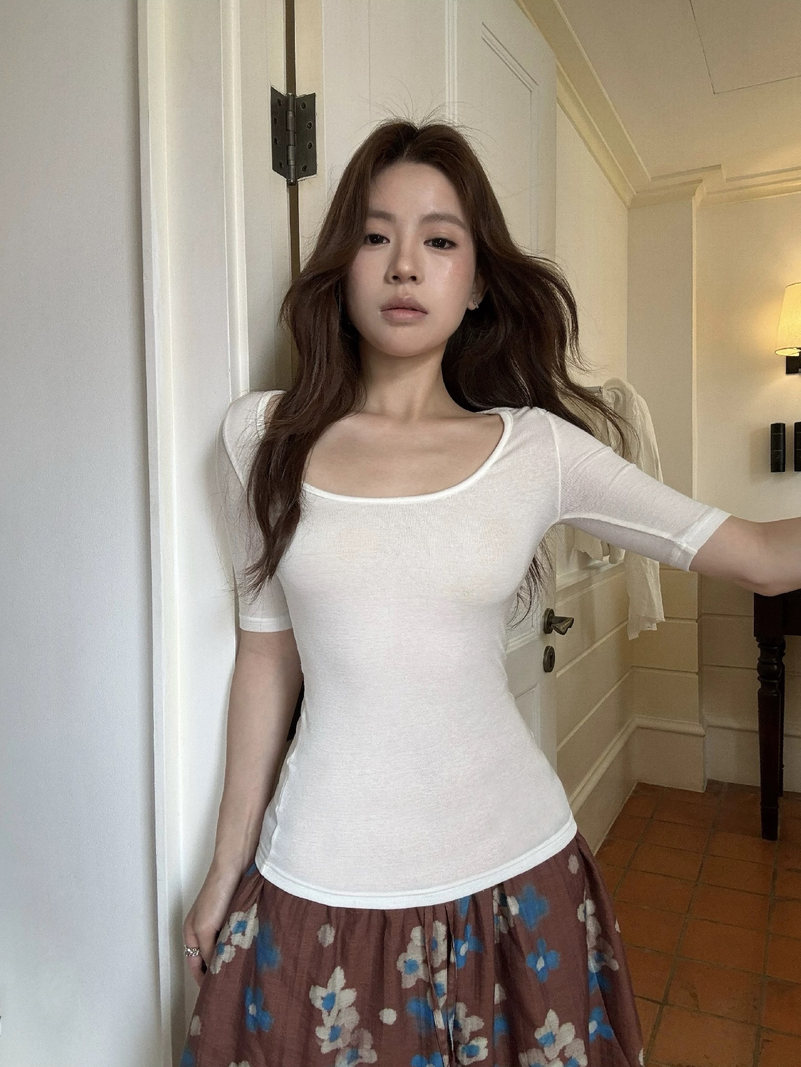 medoitn 구름 터치 주간 실크 양모 u 칼라 중간 소매 프로 피부 편안함 단색 반팔 티셔츠 맨위 여성
