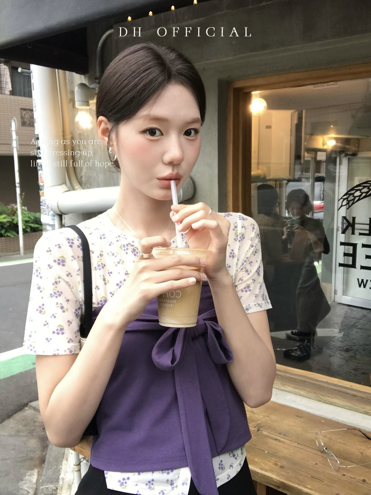 dh 대 꽃 객실 안개 언어 한 부서 작은 원 칼라 인사이드 가져 가라. 스택 착용 단색 스트랩 튜브탑 사실 두 조각 티셔츠 여성