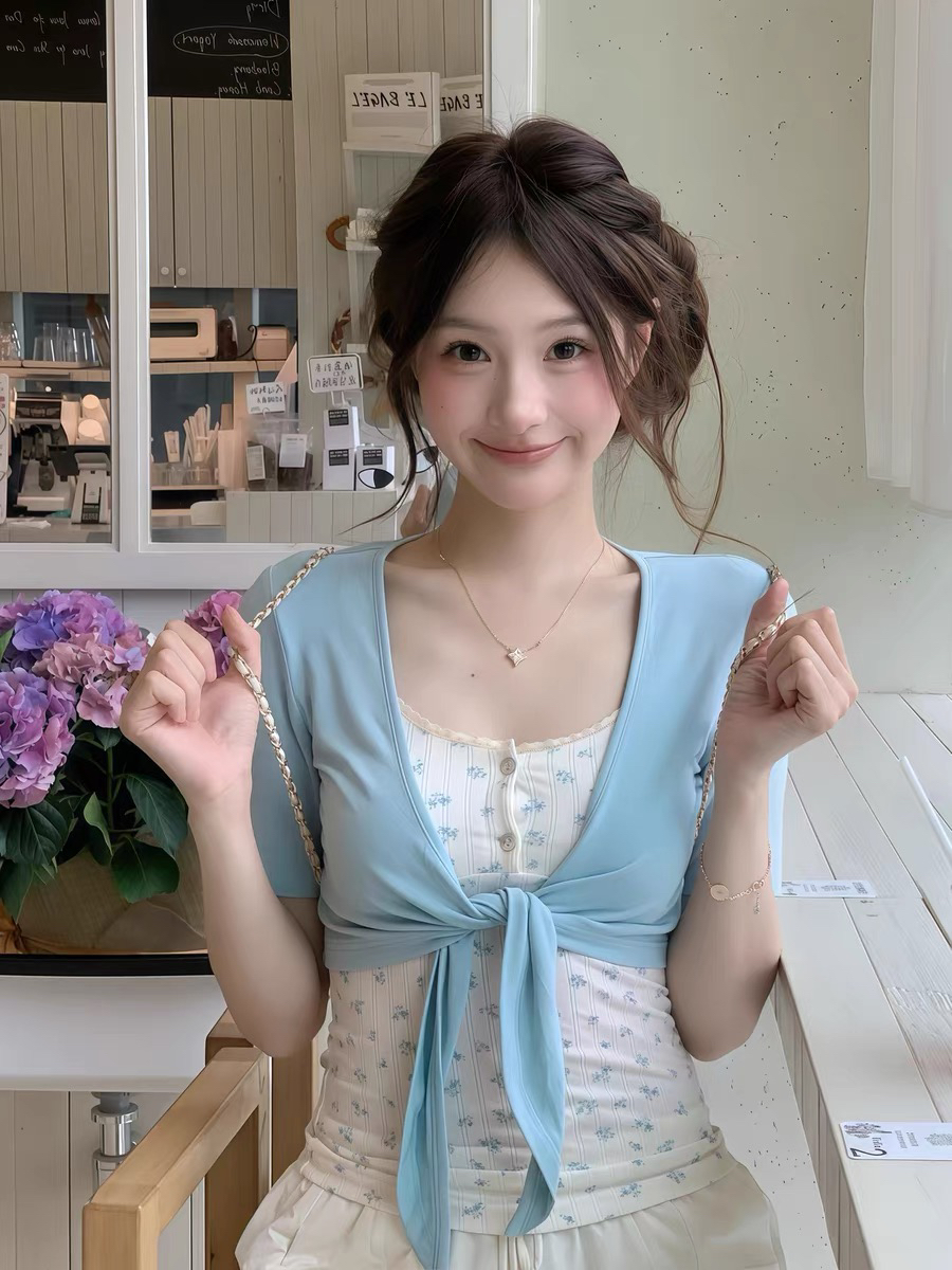 한 부서 순수한 욕망 바람 달콤함 착용 가져 가라. 꽃무늬 u 칼라 조끼 여성 여름 새로운 몸매 가꾸기 슬림해 보이는 맨위 ins 투피스 세트