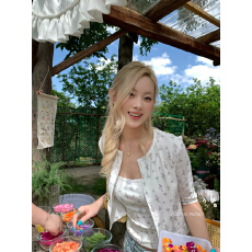 批发8uioio'塞西莉亚的许愿池'白色圆领开衫女夏季新款带胸垫吊带<b class='q'>套装</b>
