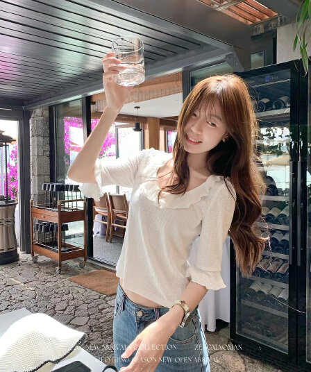 한 번 작은 짭짤한 한 부서 화이트 u 칼라 프릴 디자인 중간 소매 티셔츠 여성 여름 쇼트 스타일 몸매 가꾸기 품격 맨위