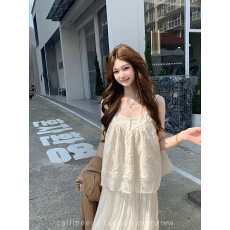 批发CallmeEar//【甜蕾诗行】蕾丝花边吊带背心女早<b class='q'>秋</b>宽松纯欲上衣