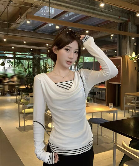 송 긍정적 인 En 화이트 흔들다 칼라 스트라이프 페이크 레이어드 긴팔 티셔츠 여성 가을 한 부서 몸매 가꾸기 디자인 센스 인사이드 잡아라. 의류