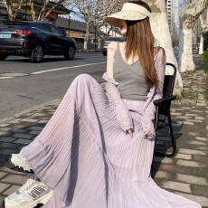 批发紫色压褶半身裙女2026春<b class='q'>夏</b>新款高腰显瘦a字遮胯大摆百褶长裙