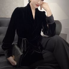 批发高端金丝绒外套女秋<b class='q'>冬</b>新款法式气质系带围裹V领衬衫上衣