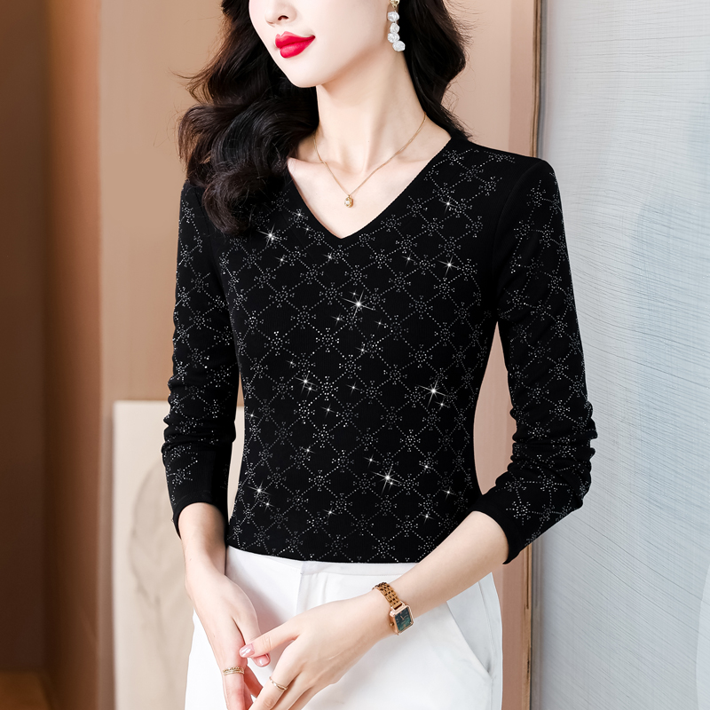 RY541# 实拍2026春季新款高档重工烫水钻雪花图案气质显瘦V领长袖棉...