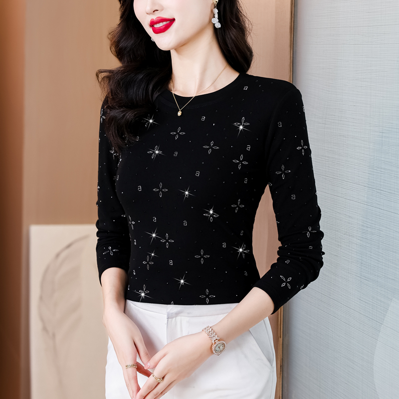 RY540# 实拍2026春新款大码女装重工烫澳钻四叶草花型圆领长袖棉t上...