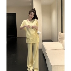 批发超好看一整套屁帘套装女假两件休闲阔腿裤宽松短袖T恤上衣两件套