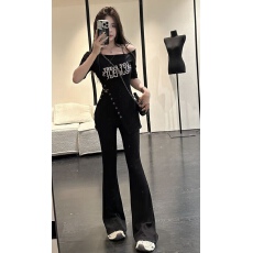 批发辣妹装气质套装女2026夏季斜肩不规则开叉t恤显瘦<b class='q'>休闲裤</b>子两件套
