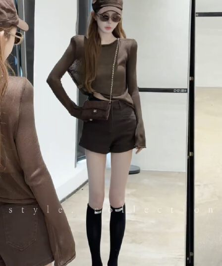 한 부서 느긋한 바람 라운드 넥 긴팔 티셔츠 여성 가을 새로운 몸매 가꾸기 슬림해 보이는 품격 외출용 인사이드 잡아라. 의류