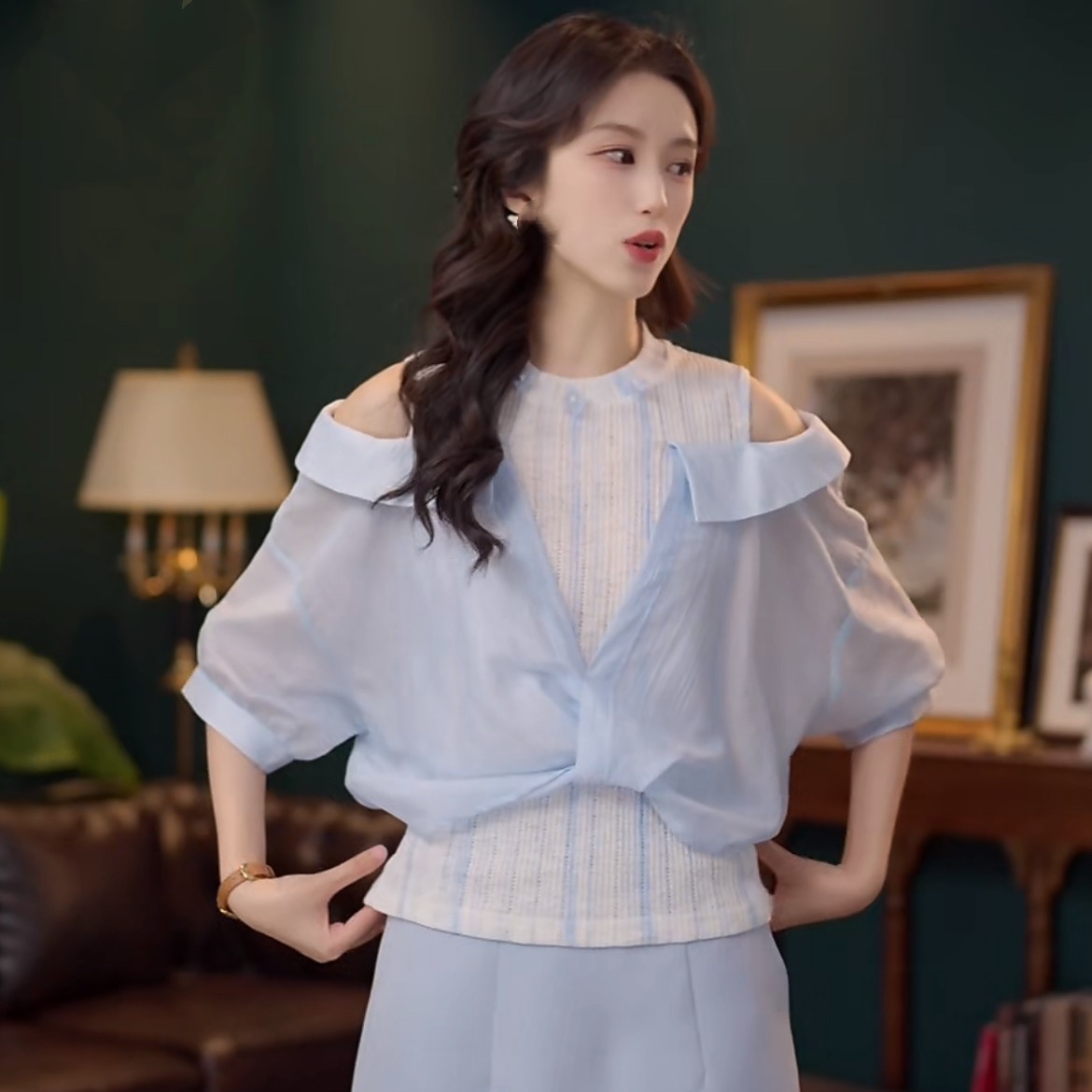 웨이브 비 부드러운 셔츠 캐주얼 다용도 반팔 셔츠 페이크 레이어드 여성 여름 맨위