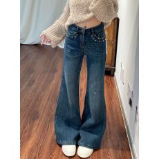 批发满天星烫钻微喇<b class='q'>牛仔裤</b>女2026春夏新款高腰显瘦宽松喇叭裤子