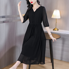 批发真丝<b class='q'>连衣裙</b>夏装2026年新款高端大气质黑色桑蚕丝显瘦长裙子