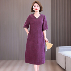 批发高端杭州丝绸真丝妈妈裙2026年夏季新款<b class='q'>香云纱</b>桑蚕丝<b class='q'>连衣裙</b>女