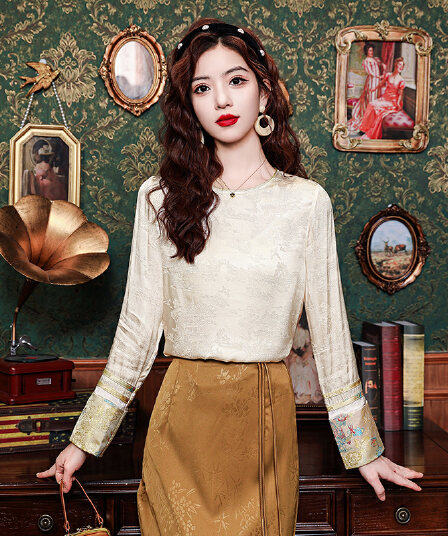 레트로 새로운 중식 국풍 실크 자카드 여성 셔츠 봄 여름 새로운 루즈핏 라운드 넥 긴팔 뽕나무 누에 실크 맨위