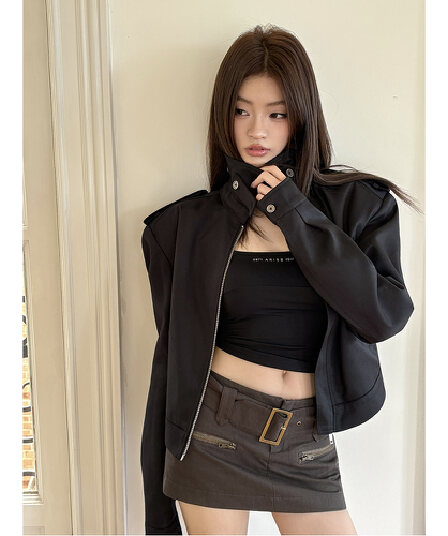 실사 2026 가을 새로운 스탠드 칼라 검정색 넓은 어깨 여성 코트 작은 키 레트로 쇼트 스타일 캐주얼 재킷 맨위