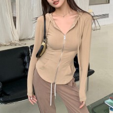 批发实拍2026春装新款闭眼入<b class='q'>显瘦</b>连帽卫衣修身拉链<b class='q'>外套</b>绒衫女长袖上衣