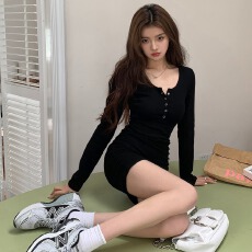 批发实拍2026春装新款辣妹性感收腰<b class='q'>连衣裙</b>女紧身包臀打底短裙