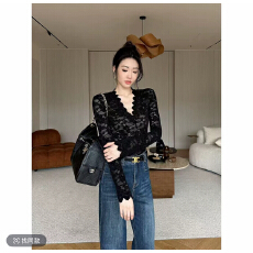 批发JIJINQI秋冬新款时尚休闲气质设计感百搭蕾丝上衣