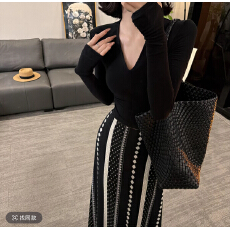 批发秋款法式穿搭简约气质套装长袖高腰显瘦半身裙两件