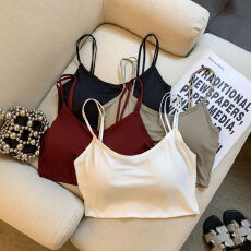 批发实拍纯欲风冰丝抹胸背心内搭吊带<b class='q'>打底衫</b>运动无袖露肩上衣美背内衣