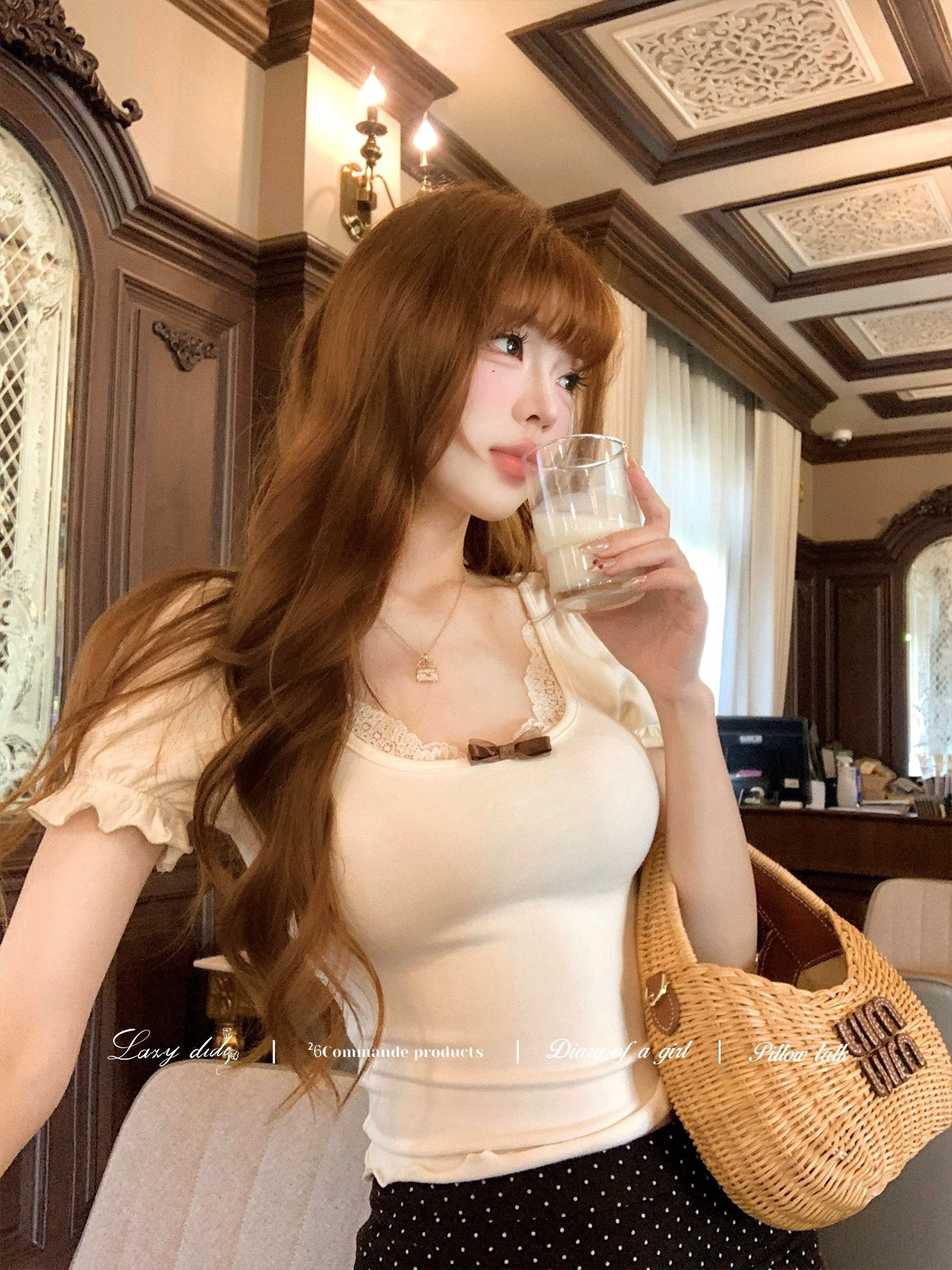 lazy didi 한여름 속삭임 라이 경기 서울 양모 반팔 페이크 레이어드 220g 불 투수 레이스 측면 몸매 가꾸기 티셔츠