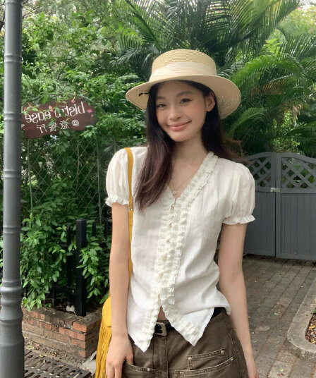 여름 코튼 얼음 새로운 한 부서 반팔 레이스 레이스 V 넥 셔츠 부드러운 작은 대중 맨위 여성