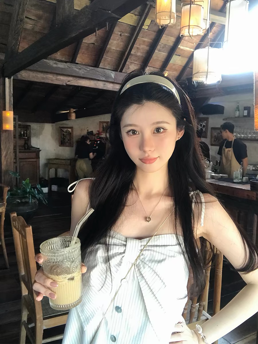 vasse 아름다움 게 신선함 나비 매듭 리넨 면화 스트라이프 슬립 여성 여름 분위기 센스 통기성 슬림해 보이는 맨위