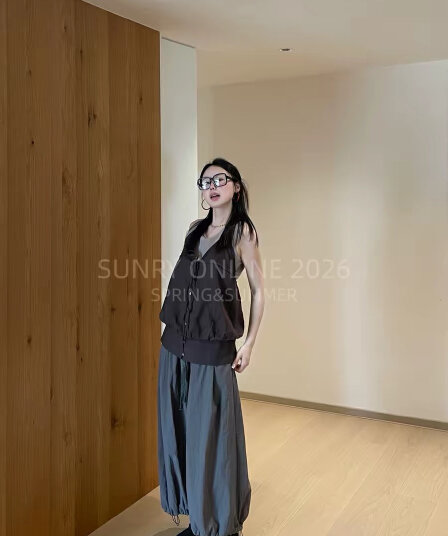sunry online 세련된 스택 착용 ins 분위기 센스 느긋한 느슨함 디자인 센스 조끼 행침 목 사실 투피스 세트