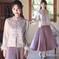 批发实拍新中式复古小圆领盘扣国潮民族风缎面织花上衣马甲开衫女外套