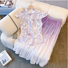 批发新中式改良旗袍上衣女夏 蝴蝶印花立领盘扣收腰显瘦小飞袖套装