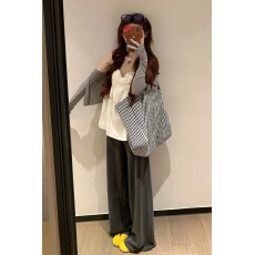 批发2025新款韩系巨好看白色吊带背心女<b class='q'>夏季</b>外穿绝美无袖上衣两件套装