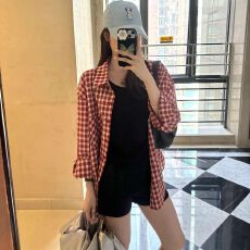 批发红色格子长袖衬衫上衣女春秋美式复古慵懒风宽松薄款<b class='q'>防晒</b>衬衣<b class='q'>外套</b>
